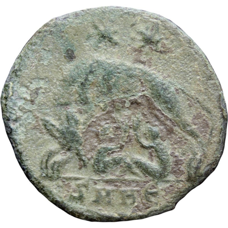 330-333 AD Roman Empire Roma Commemorative Constantine the Great AE3 Coin Heraclea Mint  Wolf and Twins Reverse