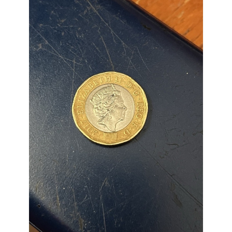 England One Pound 2017 Bi-Metallic Coin Decimal Multicolor Elizabeth II