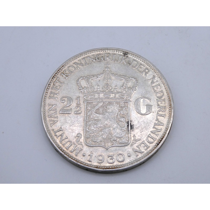 1930 Netherlands - Wilhelmina 720 Silver 2 1/2 Gulden  24.9g. F385