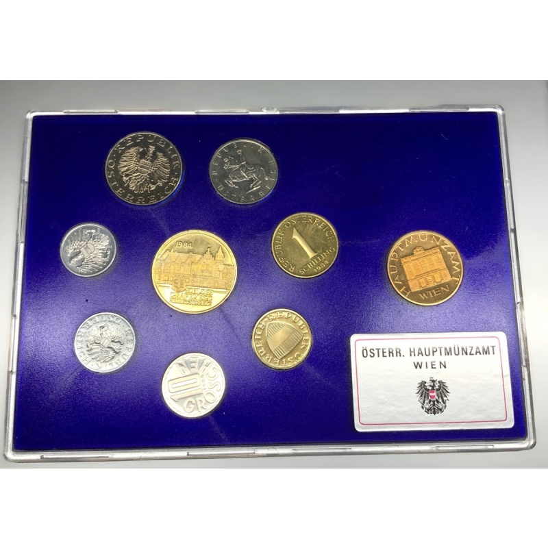 1984 AUSTRIA - OFFICIAL 8 COIN PROOF SET with VIENNA MINT TOKEN   - Lot 0221