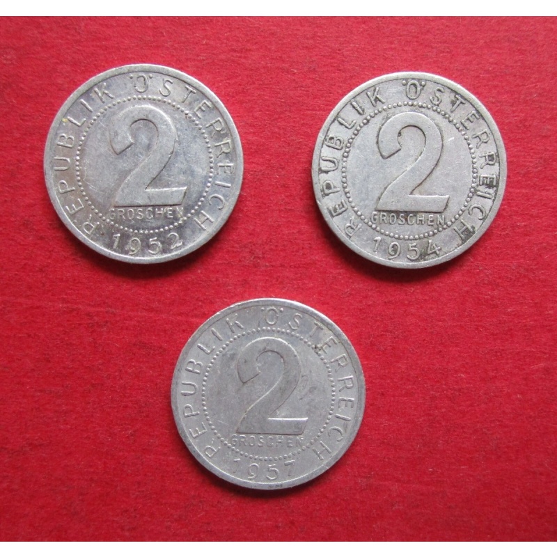 AUSTRIA THREE 1952-1954 & 1957 VINTAGE 2 GROCHEN ALUMINIUM COINS  IN GOOD GRADES